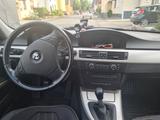 BMW 320d touring - - BMW 320 aus 2009: Kombi, 320d