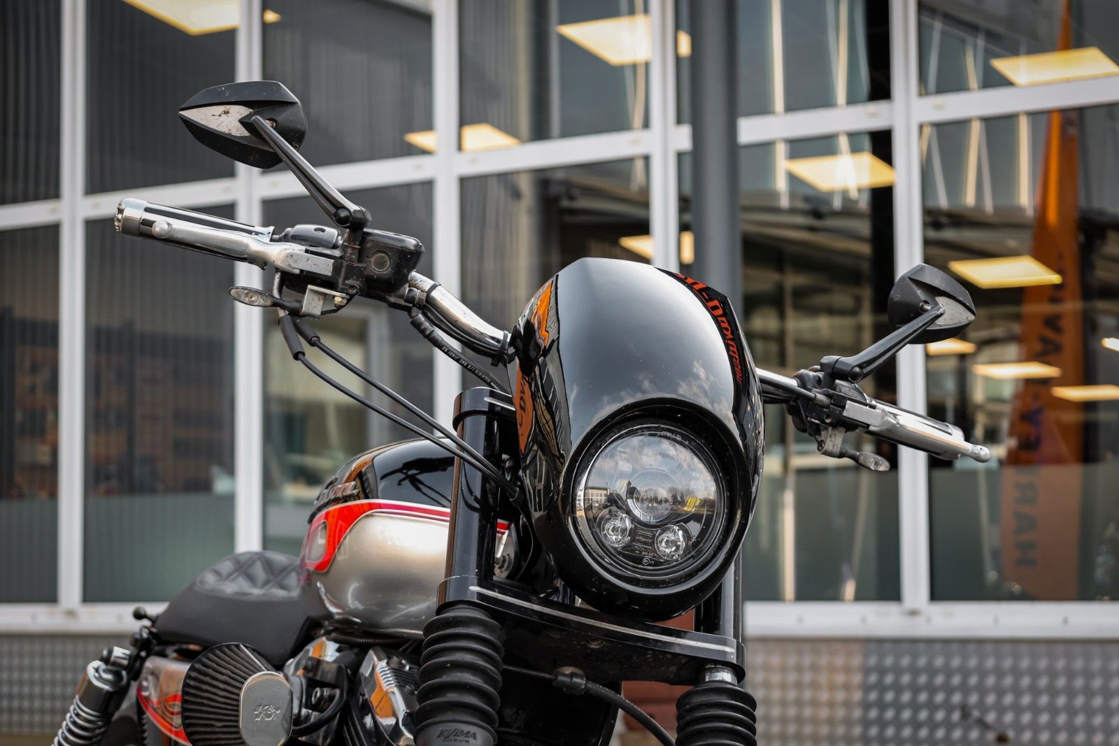 Fahrzeugabbildung Harley-Davidson XL1200L Cafe Racer Umbau -BSL 200er  Heckumbau--