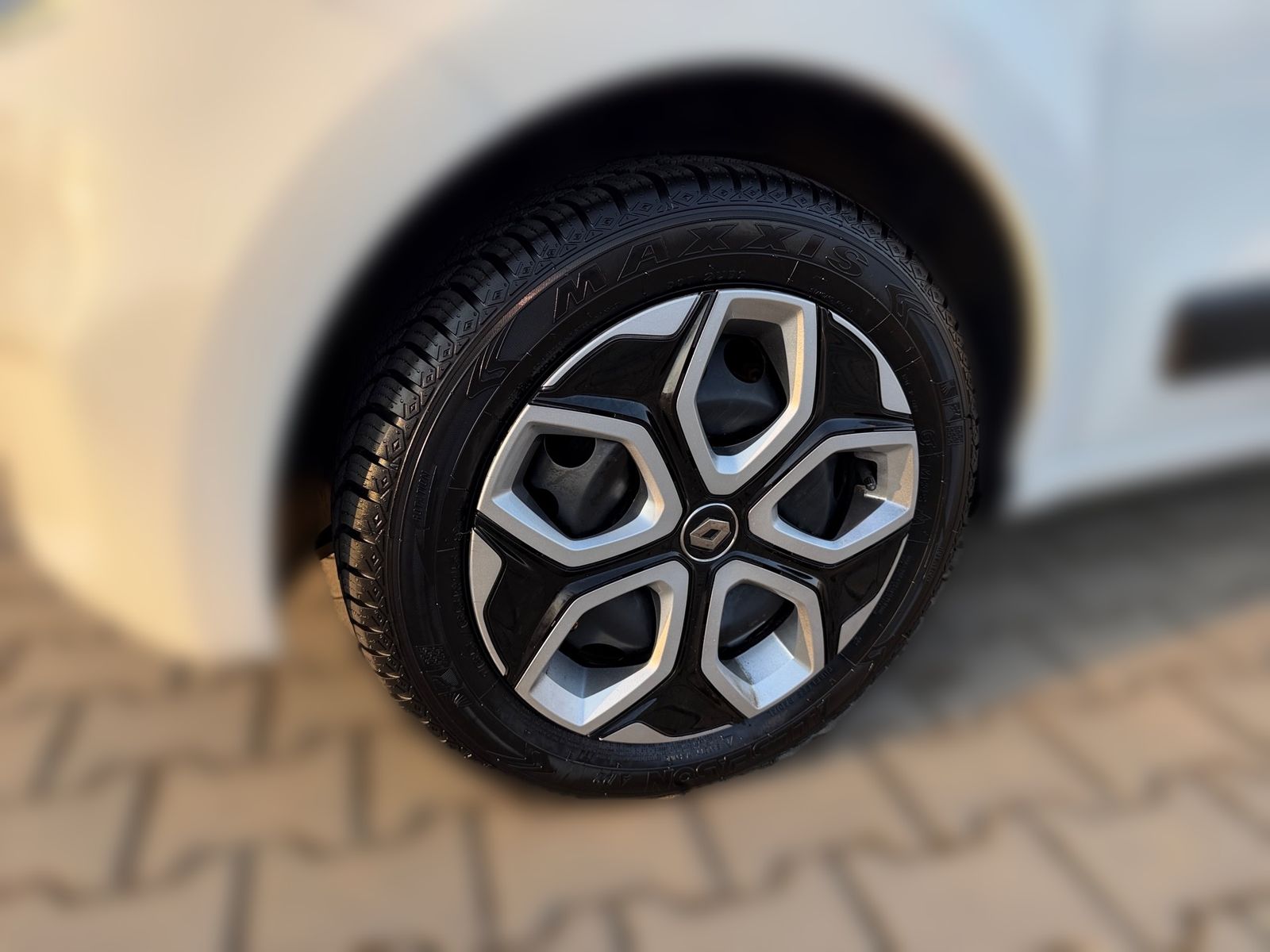 Fahrzeugabbildung Renault Twingo Limited