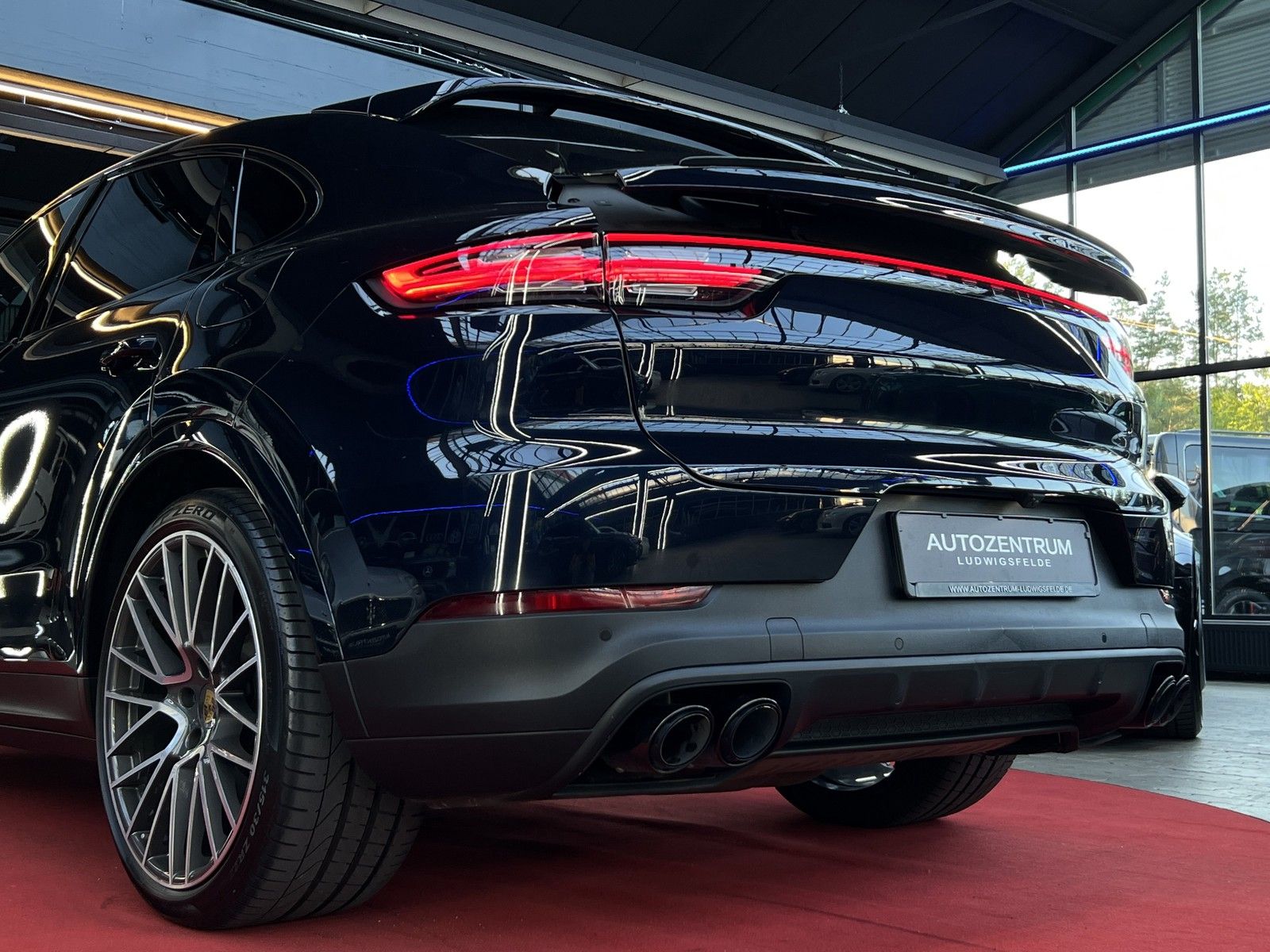 Porsche Cayenne Coupe E-Hybrid / CHRONO / ACC / PANO / L foto 16