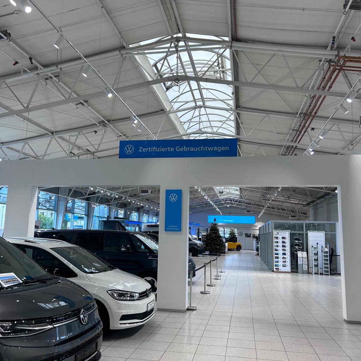 showroom-image-main