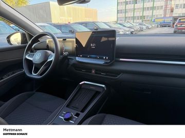 Volkswagen T-Roc - 12