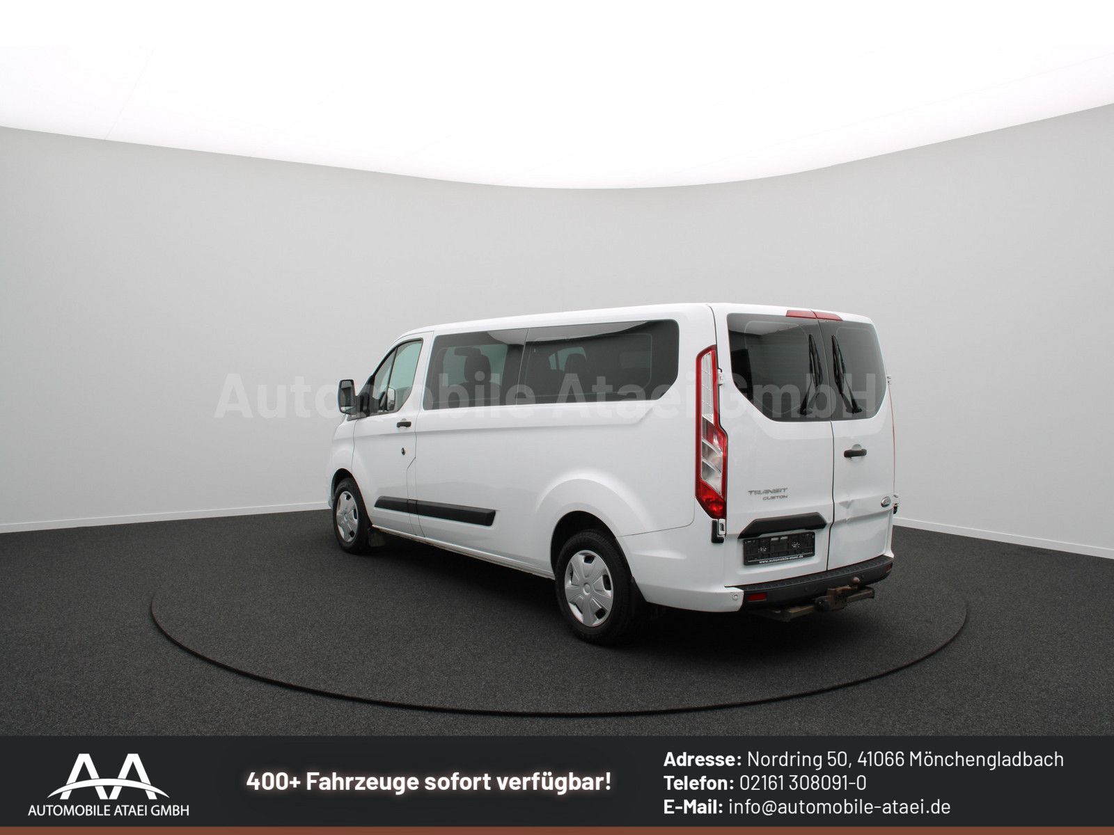 Fahrzeugabbildung Ford Transit Custom 340 L2 *9-Sitzer* AHK 2,4t 0963
