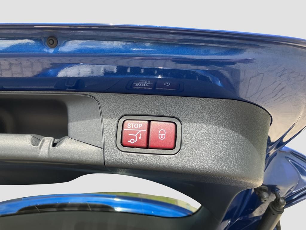 Fahrzeugabbildung Mercedes-Benz GLB 200 d AMG Line*Kamera*MULTIBEAM*AHK