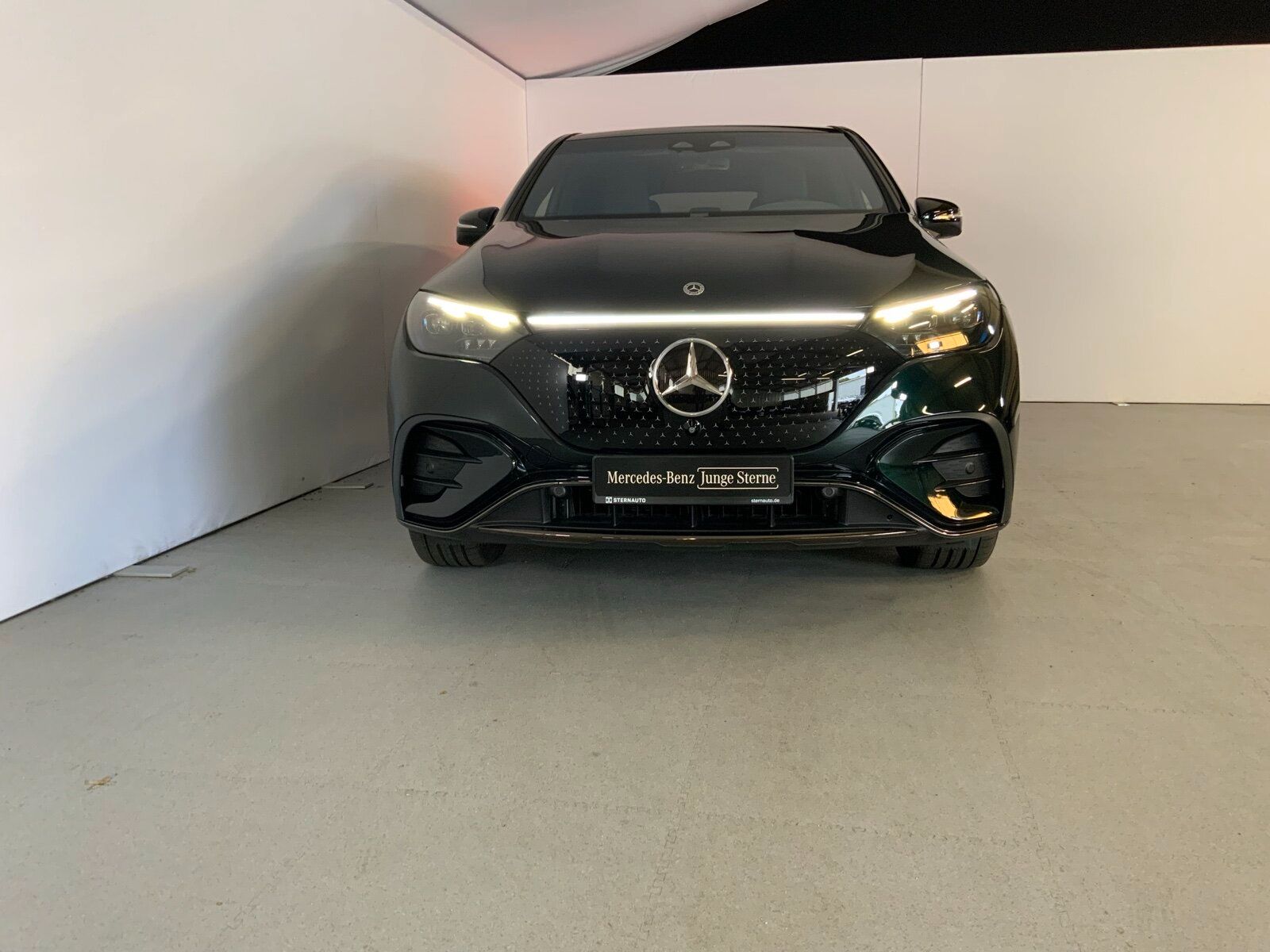 Mercedes-Benz EQE 350 4M AMG Night Distronic Pano 360°Cam Airm imagem 2
