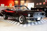 Ford Mustang Cabrio 1967 289 Motor Triple Black  - Ford Mustang aus 1967: Cabrio