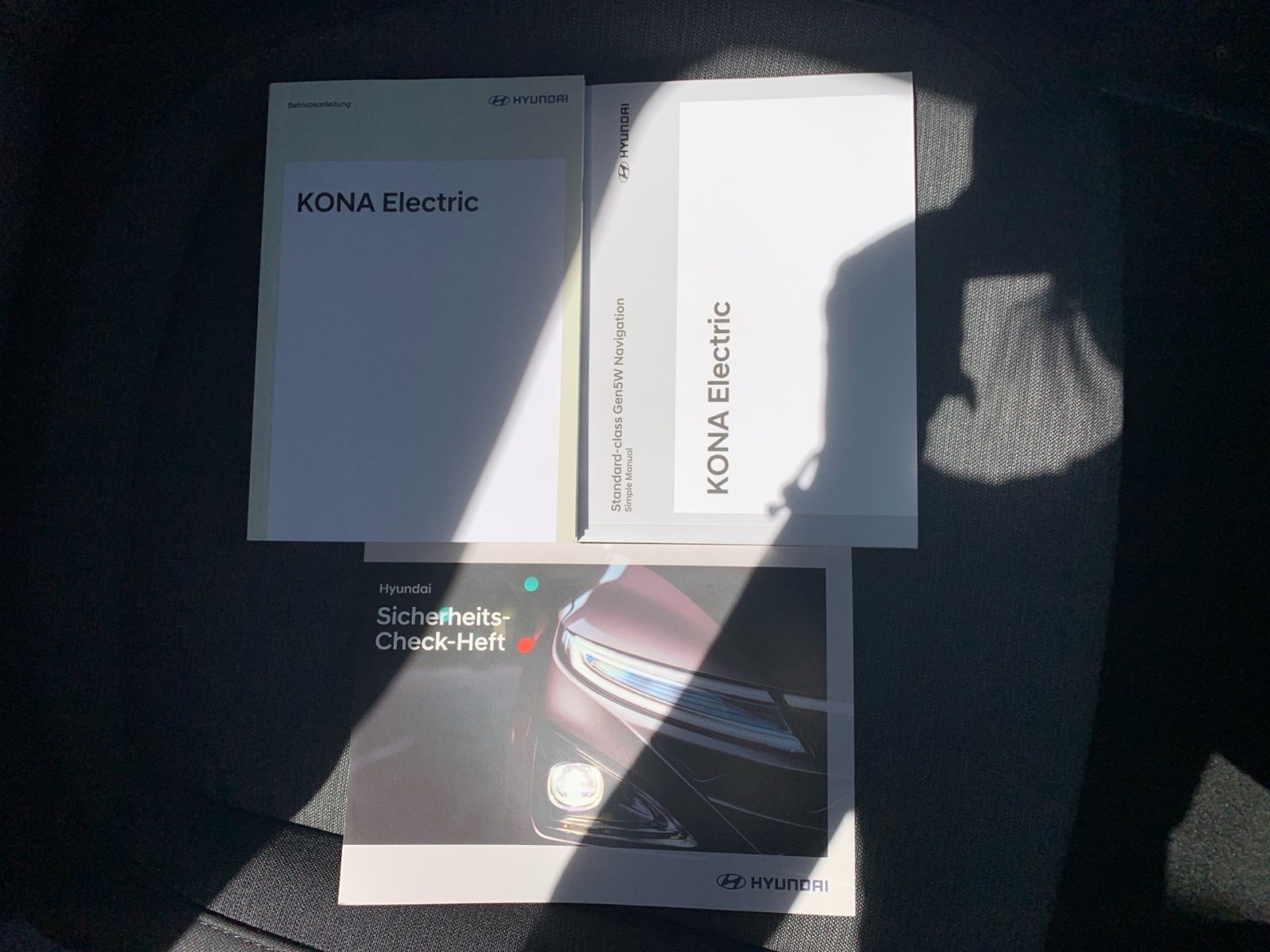 Fahrzeugabbildung Hyundai KONA Trend Elektro 64 kWh Navi Assistenz-Pak. 1H
