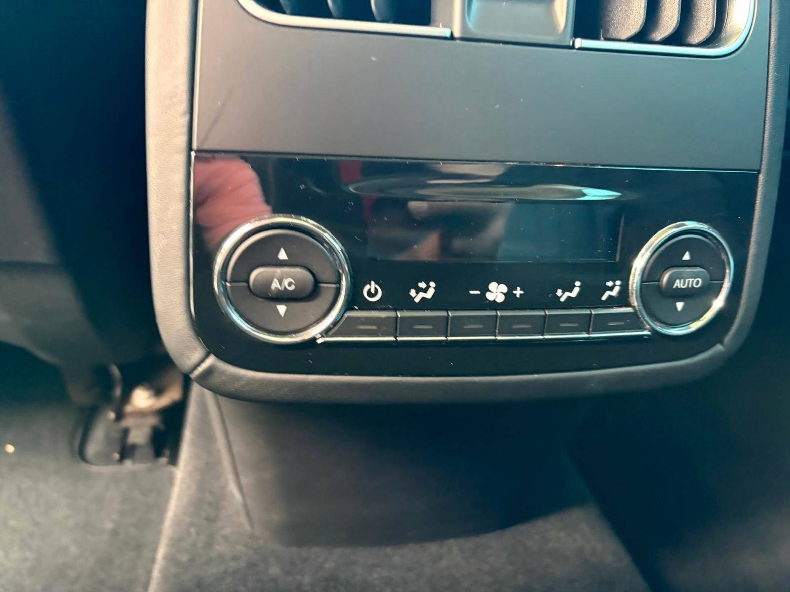 Fahrzeugabbildung Maserati Levante GranLusso Q4