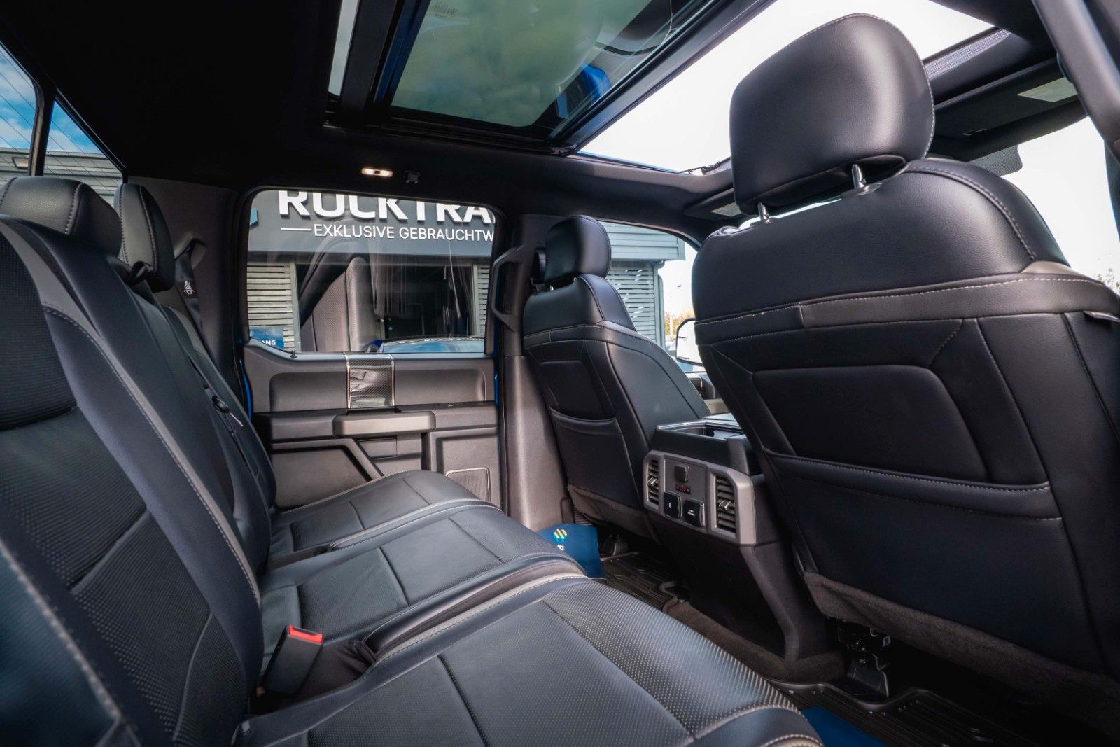 Fahrzeugabbildung Ford F150 RAPTOR 3.5L V6 BiTurbo 4x4 | Panorama | FOX