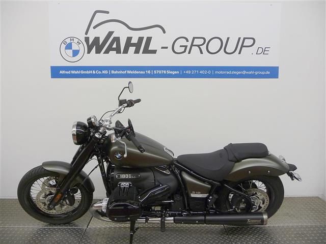 BMW R 18 Rückfahrhilfe + Akrapovic ESD