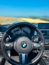 BMW 220i Steptronic Cabrio M Sport M Sport - BMW 220 in Bonn