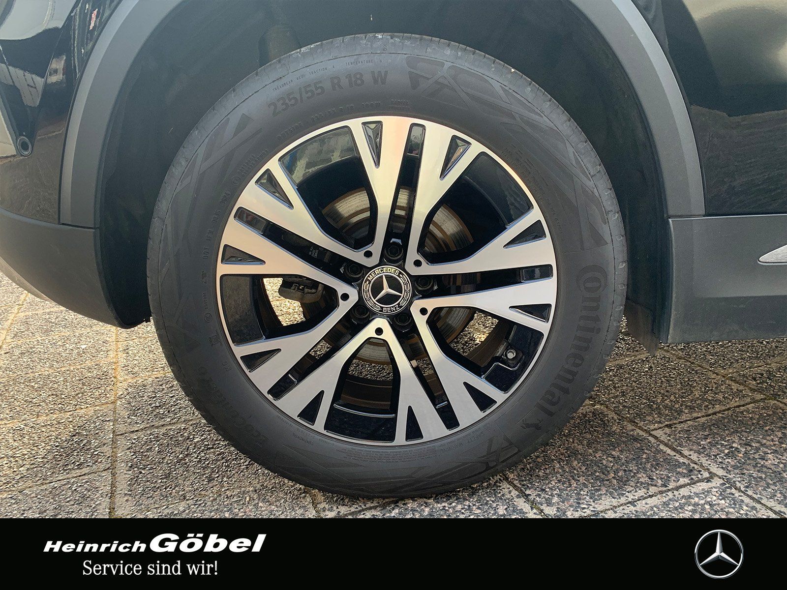 Fahrzeugabbildung Mercedes-Benz GLA 180 Progressive (EURO 6e)