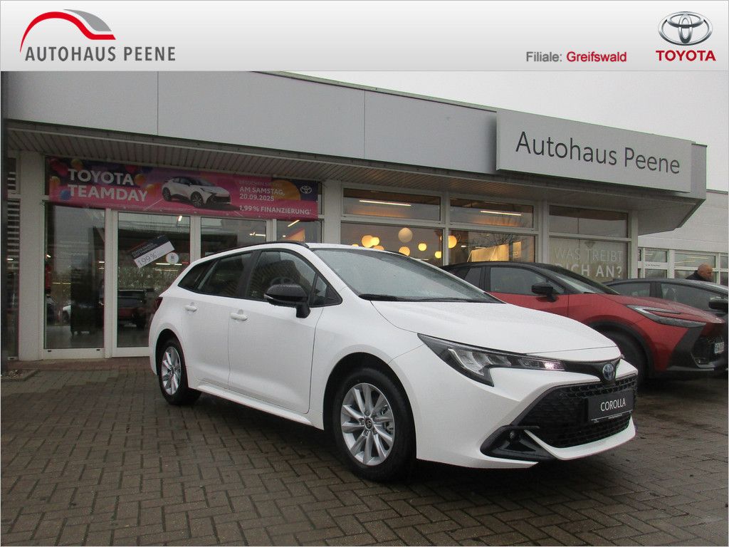 Toyota Corolla Touring Sports 1.8 Hybrid Business Editi imagem 3