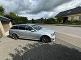 Mercedes-Benz C 63 AMG T Modell W204 / S204 Deutsches Fahrzeug - Mercedes-Benz C 63 AMG in Solingen