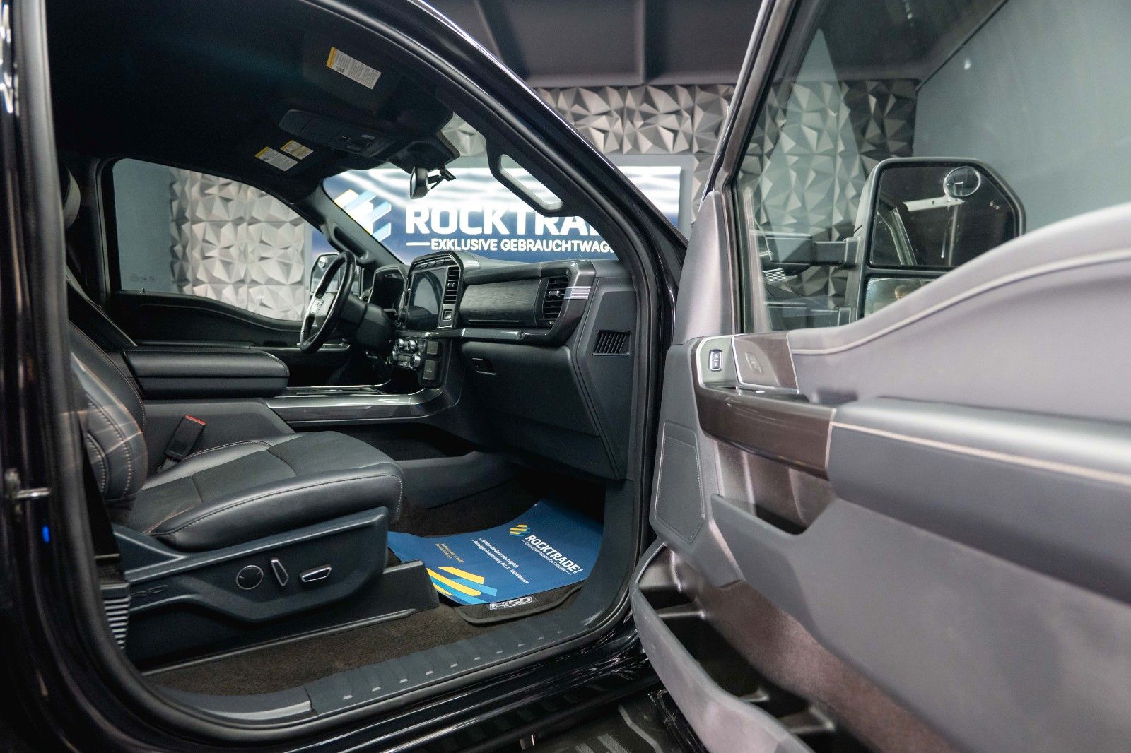 Fahrzeugabbildung Ford F150 5.0L V8 4x4 SuperCrew Longbed RAPTOR 19%