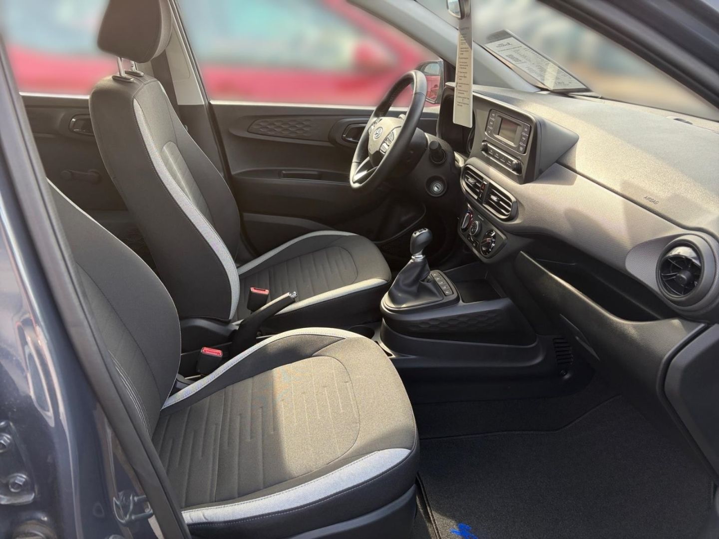 Fahrzeugabbildung Hyundai i10 Select 1.0 KLIMA+TEMPOMAT+PDC
