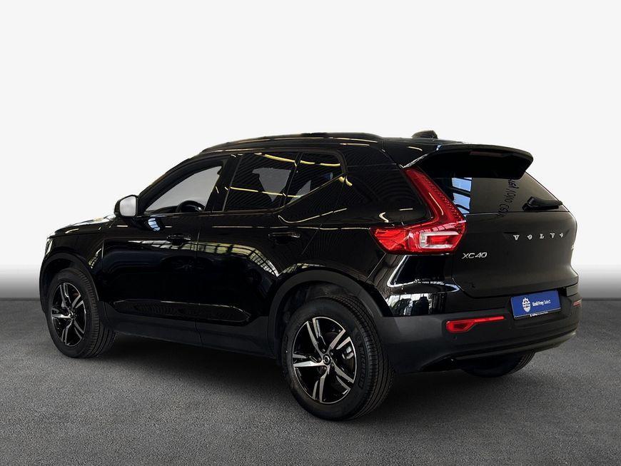 Volvo XC40 B3 Plus-Dark DKG Pano Pixel-LED AHK Pilot B