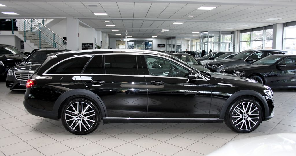 Mercedes-Benz E 400 d 4M All-Terrain AHK STANDH NETTO 37.000