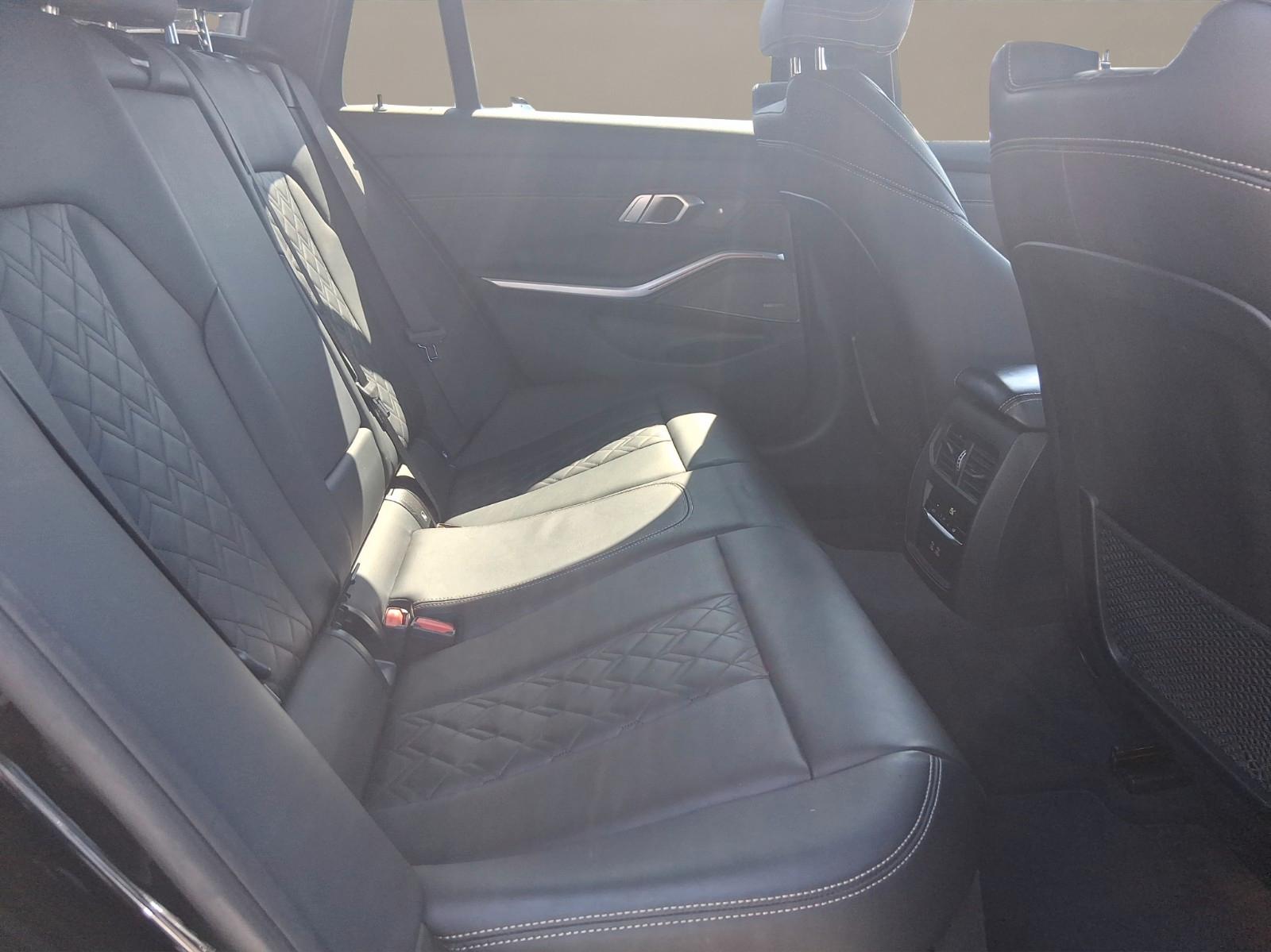 BMW M340i xDrive Touring*PANO*KAMERA*BMWSERVICE*8ALU