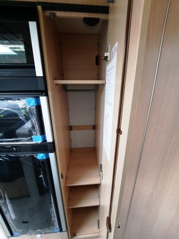 Fahrzeugabbildung HYMER / ERIBA / HYMERCAR B-Klasse ML T 780 BlackLine Verfüg./Sparen Sie 9