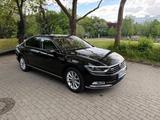 Volkswagen Passat 2.0 TDI SCR 140kW DSG 4MOTION Highlin... - Volkswagen Passat: TDI 140 Dsg