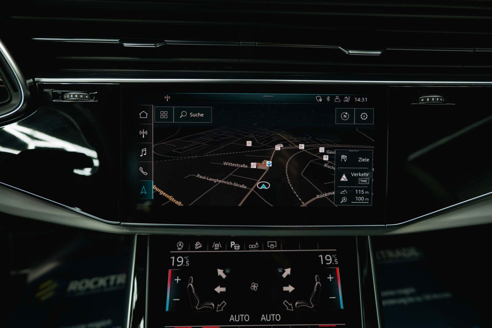Fahrzeugabbildung Audi Q8 50 TDI quattro S-Line Black Design*ACC*22Zoll
