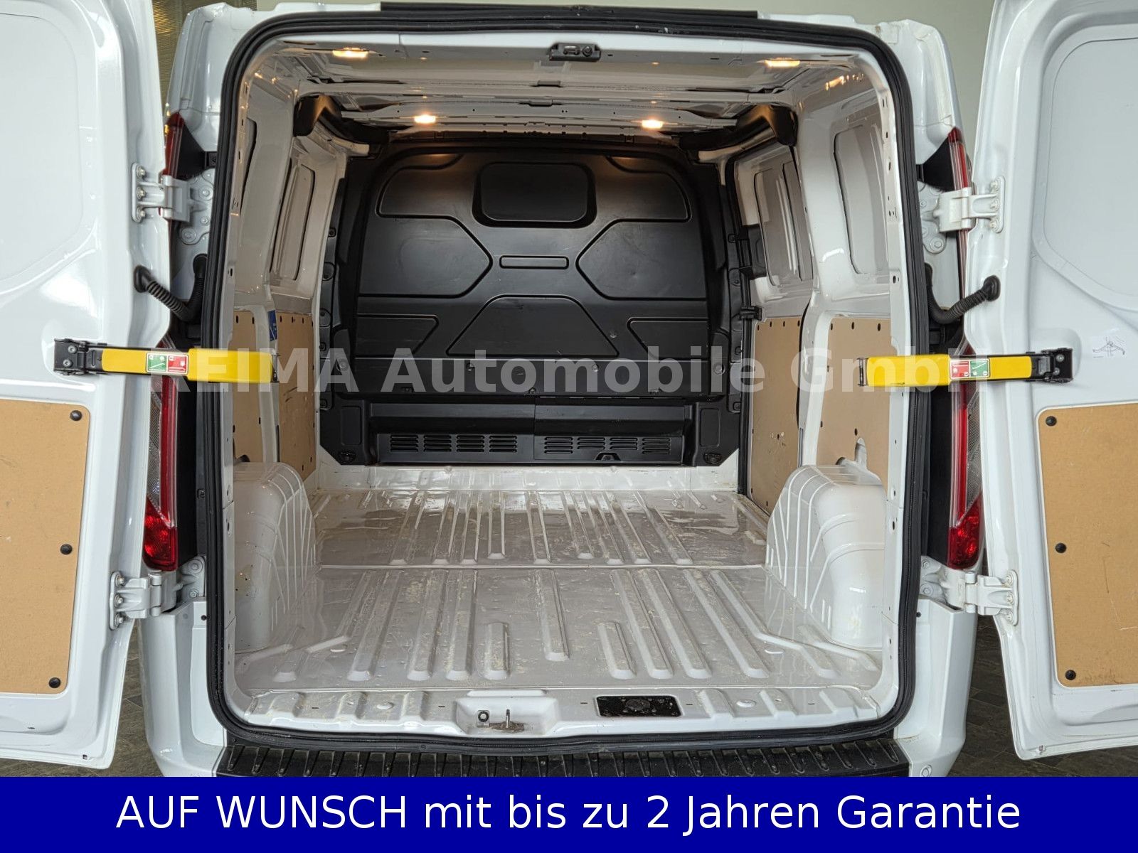 Fahrzeugabbildung Ford Transit Custom Kasten 280 L1 Trend, 3 Sitzer,
