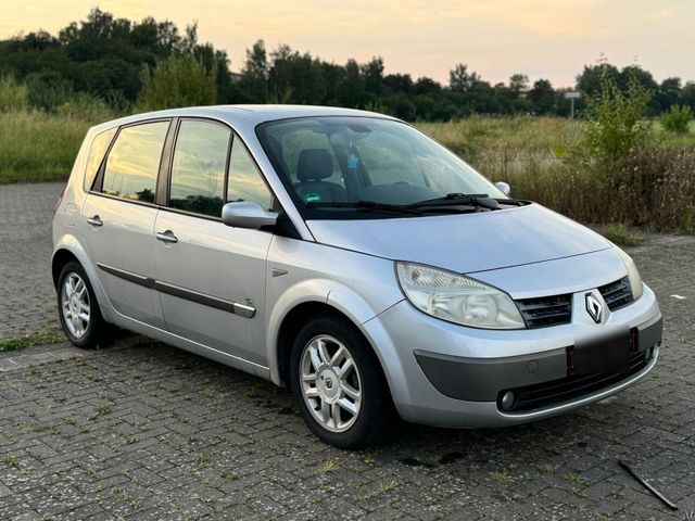 Renault RENAULT MEGANE 1,6 BENZINER