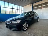 BMW 325 3 Limousine 325 i / 2.Hand / PDC - BMW 325: Limousine, 325i