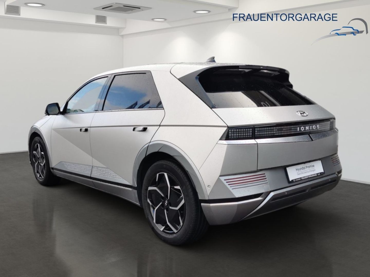 Fahrzeugabbildung Hyundai IONIQ 5 Uniq Elektro HUD Navi Digitales Cockpit