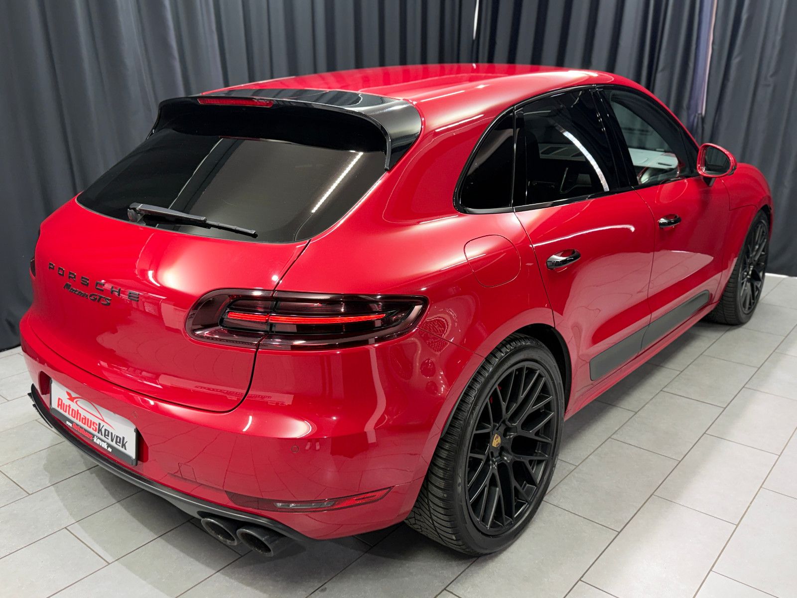 Fahrzeugabbildung Porsche Porsche Macan GTS |BOSE|360°|SITZBELÜFTUNG