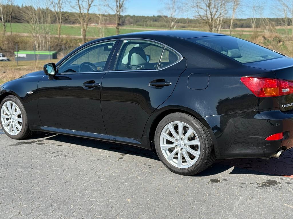 Lexus IS 250