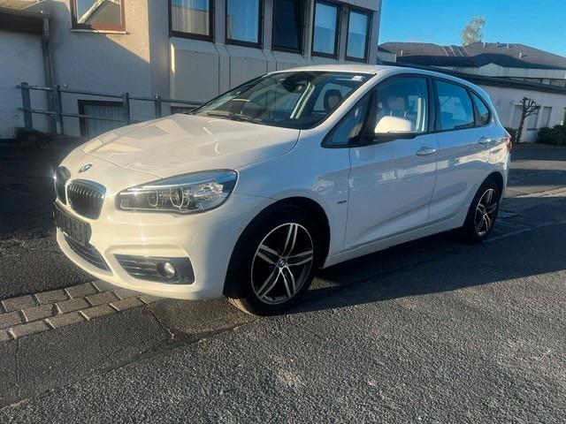 BMW 220 2 Active Tourer 220 i Sport Line,Garantie