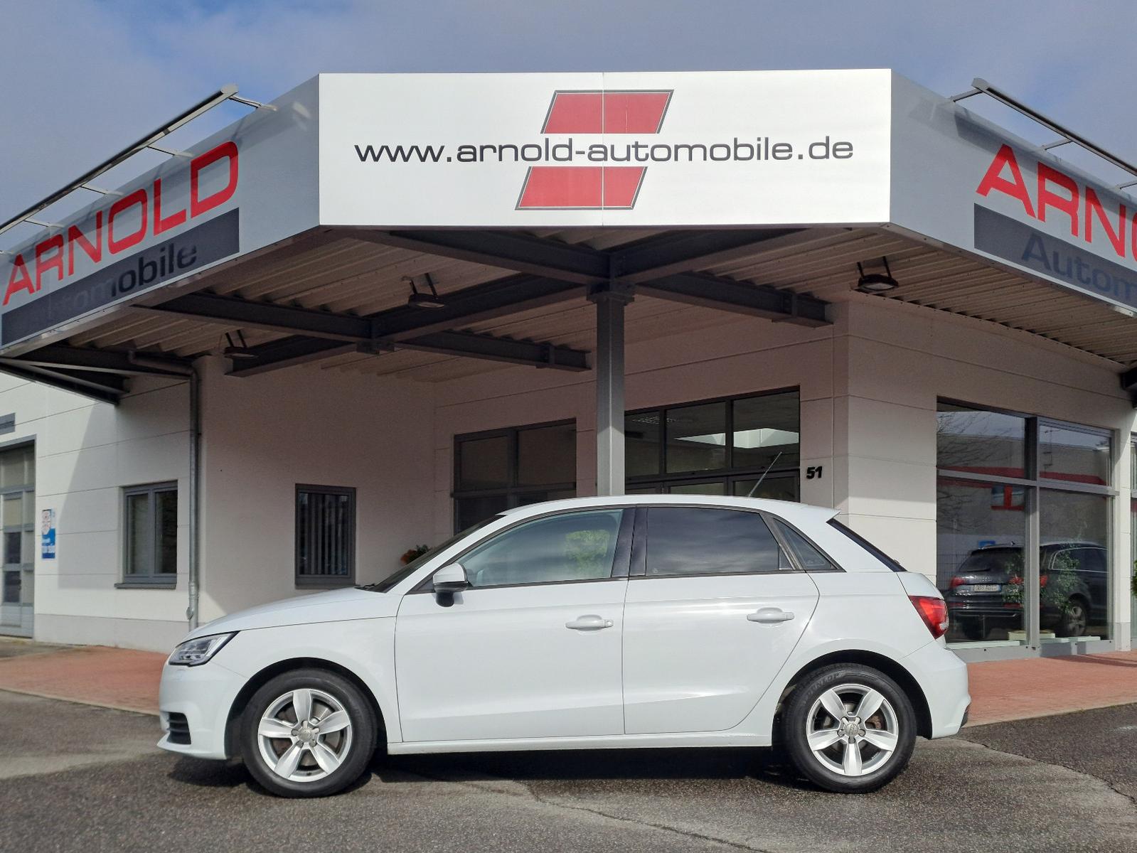 Audi A1 Sportback 1.6 TDI (Xenon, PDC,Bluet.,Sitzhzg)
