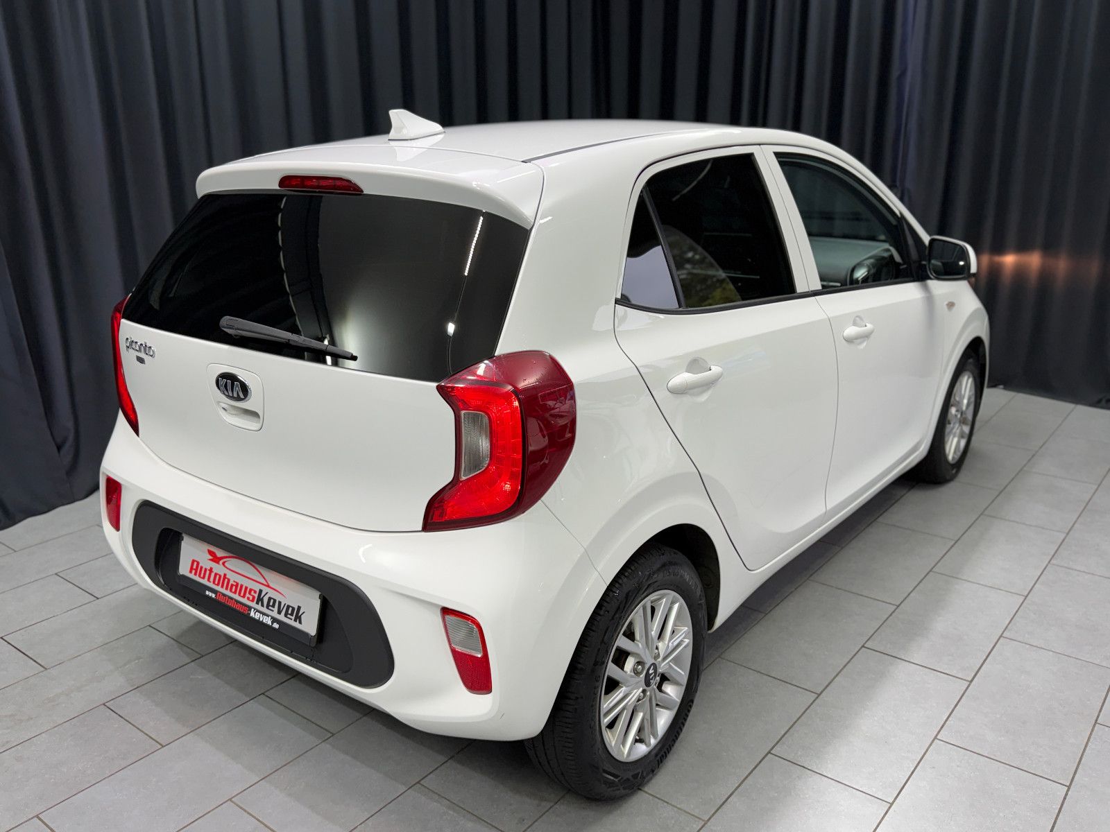 Fahrzeugabbildung Kia Picanto Dream Team|AC|RF-CAM|Carplay