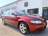 Volvo V50 Kombi 1.8 F Kinetic Org.100TKM*XENON*KLIMAAU - Volvo V50 Gebrauchtwagen