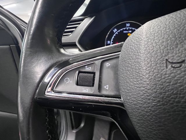 Skoda SUPERB STYLE/ 1.HAND/ GARANTIE/ PANO/ ASSIST. Skoda SUPERB STYLE/ 1.HAND/ GARANTIE/ PANO/ ASSIST.