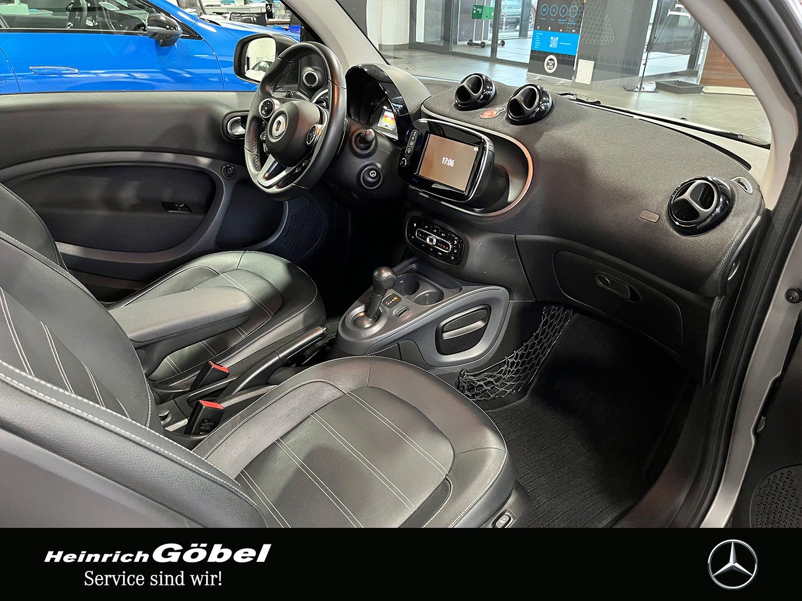 Fahrzeugabbildung Smart Fortwo Coupe PRIME 66 KW COOL&MEDIA+SITZHEIZUNG