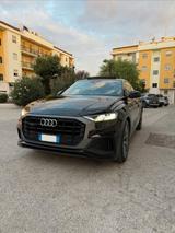 Audi Q8 50 TDI 286 CV quattro tiptronic Sport - Audi Q8 Kombi Gebrauchtwagen