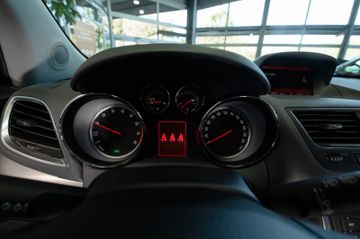 Bild 16 Opel Mokka Innovation ecoFlex 4x4 Premium AHK WR