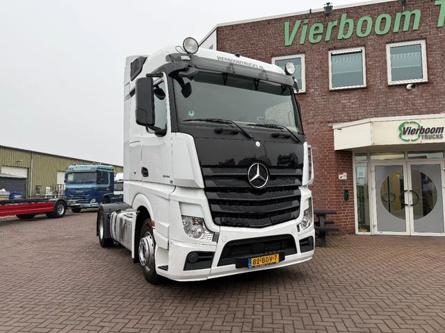 Mercedes-Benz Actros 1842LS /2x Tank/2x Bed/Chassis L867532/Ho