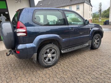 Toyota Land Cruiser - 5