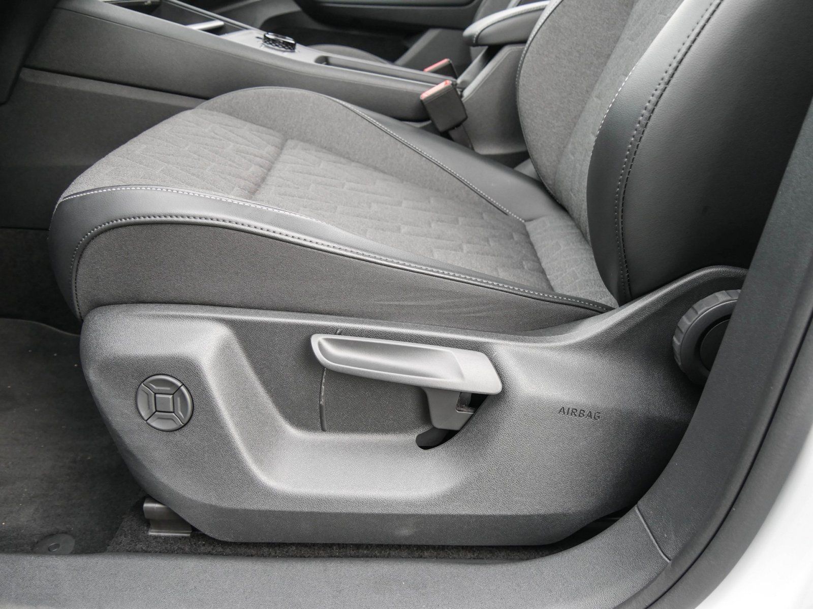 Volkswagen Tiguan - Bild 15