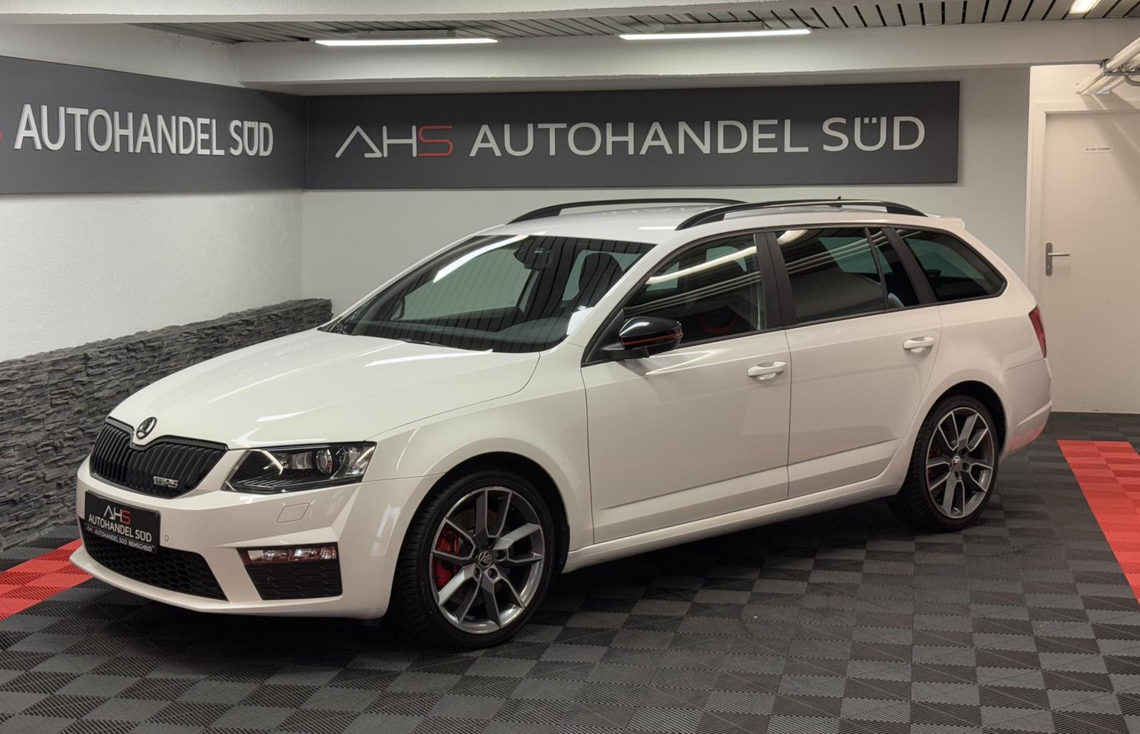 SKODA OCTAVIA COMBI RS 2.0 TDI 184ch BVA Historique présent - 2EME MAIN