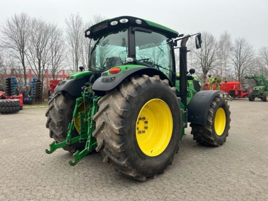 John Deere 6150 R