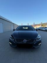 Volvo V60 D4 AWD Geartronic Linje Business Linje B...