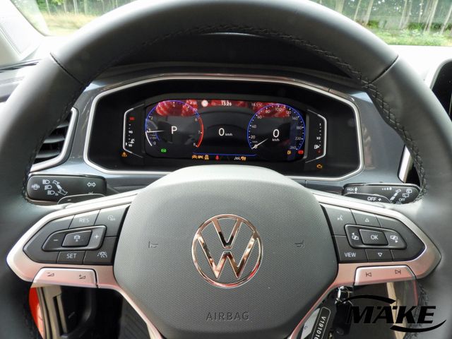 T-Roc Style 1.5 TSI DSG AHZV ACC IQ.L NAV RFK