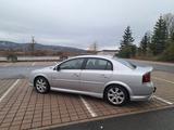 Opel Vectra 1.8 - - Opel Vectra mit Benzin-Antrieb: Limousine, 1.8