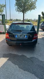 Mercedes C 200 - 4