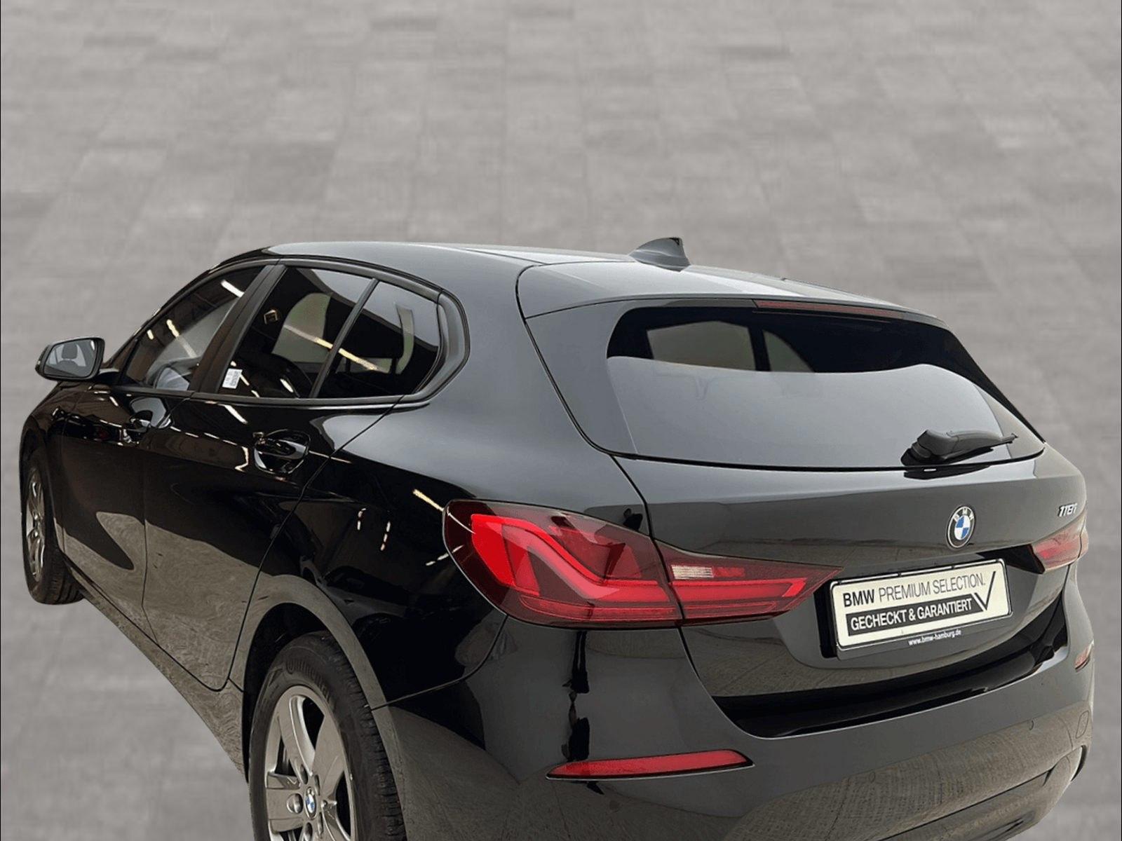 BMW 118i LiveCockpitProf PDC LED Sitzheizung